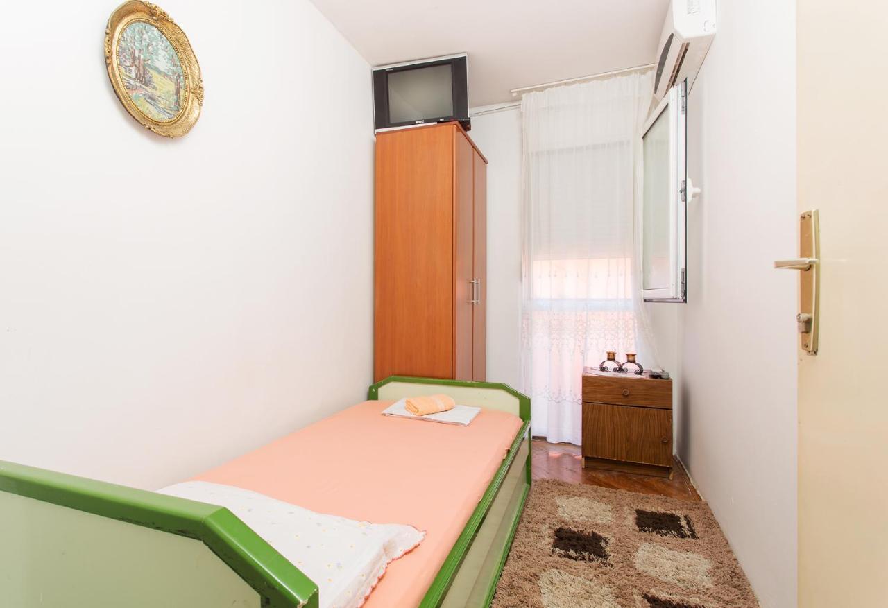Guest house Private Room-1 Person *